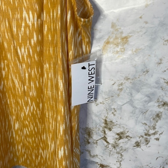 Nine West High Neck Tank l SIZE S - Picture 7 of 10